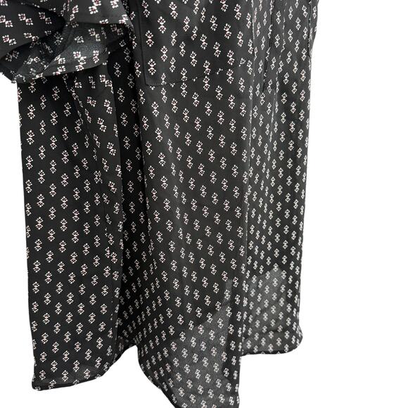 Torrid Harper Short Sleeve Georgette Black Print Flutter Sleeve Top Shirt sz 3X - Picture 2 of 16